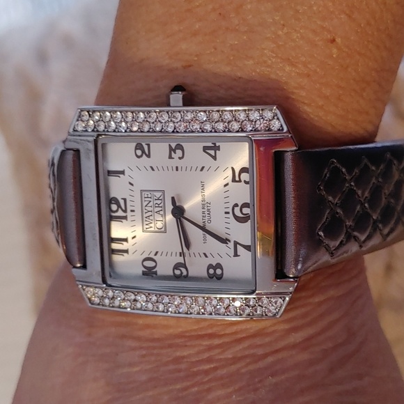 Vintage Wayne Clark Quartz Square Face Watch with Crystals and Leather Strap - Picture 5 of 13